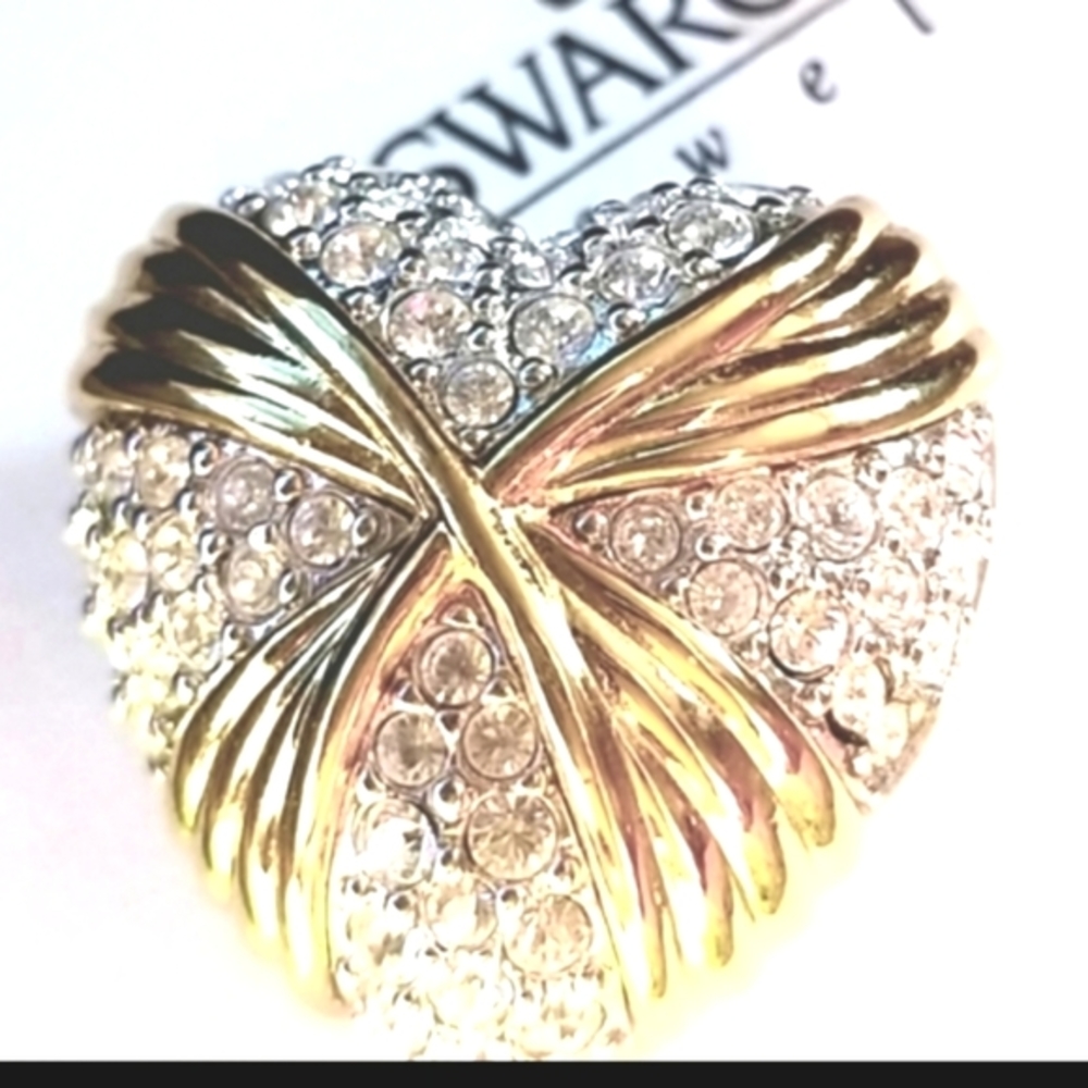 SWAROVSKI Heart Glitzy Lover Diamond Sparkle  Crystals Gold Gift Pin Brooch NIB